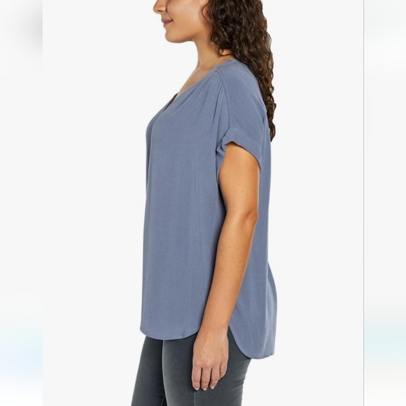 New Orvis Women's Size M Button Front Closure Blue Blouse - Picture 2 of 7